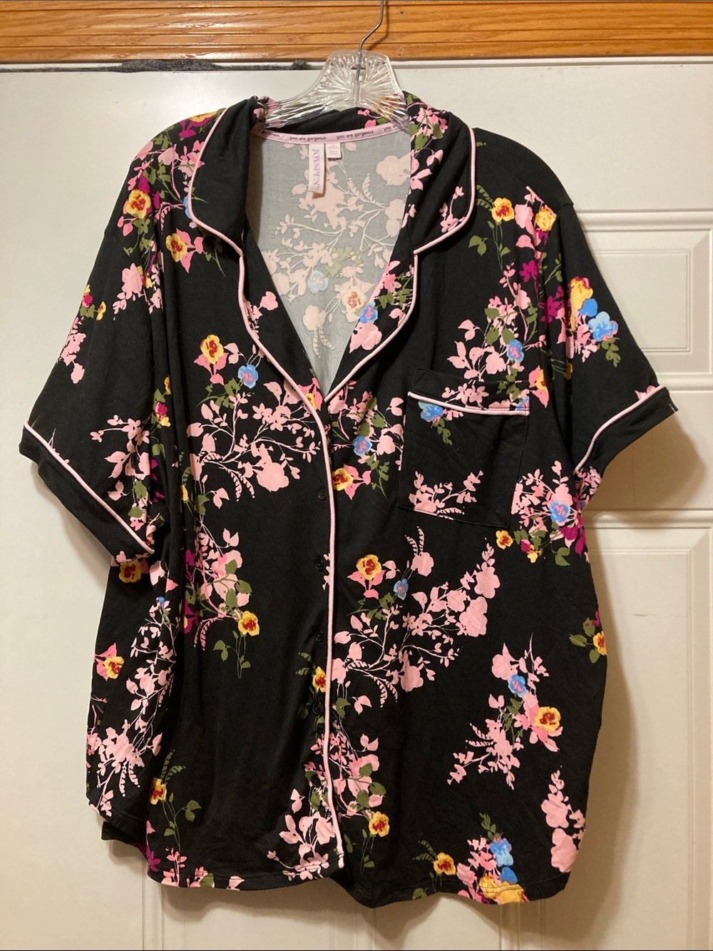 Black Floral Button-Up Sleep Shirt with Pink Piping 3X NWOT